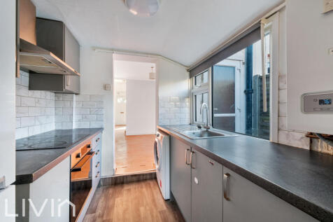 GLOUCESTER ROAD, 29 (5)
