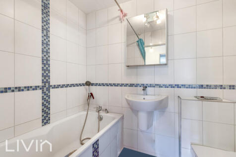 SHERWOOD COURT 11 -11_