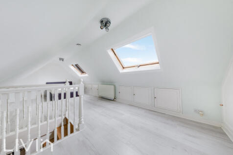 BEECH HOUSE ROAD, 8, 3-7