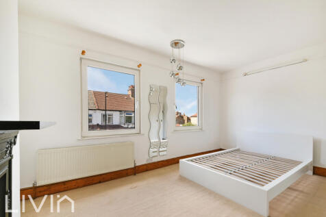 TUNSTALL ROAD, 85#-1