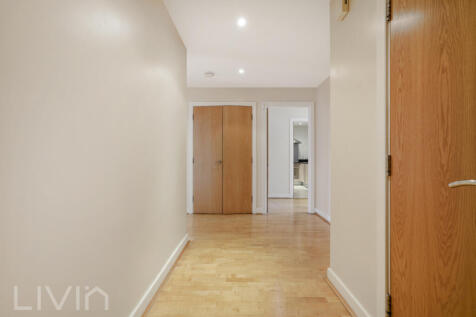 PARK LANE 84, FLAT 18 (5)