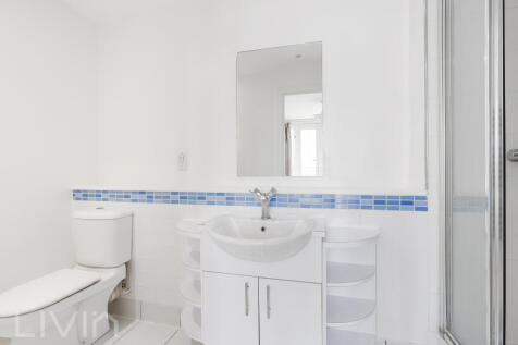 PARK LANE 84, FLAT 18 (9)