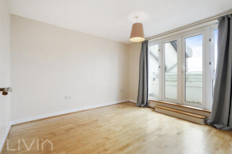 PARK LANE 84, FLAT 18 (7)
