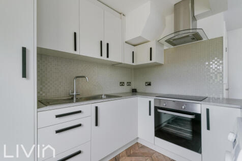 MORLAND ROAD, 295-15