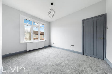 MALCOLM ROAD, 22-13