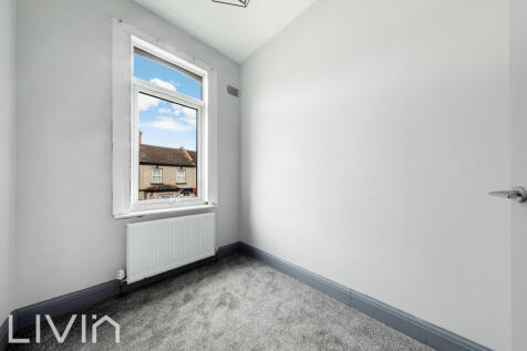 MALCOLM ROAD, 22-16