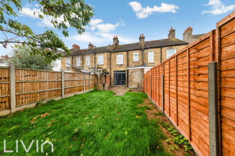 MALCOLM ROAD, 22-5