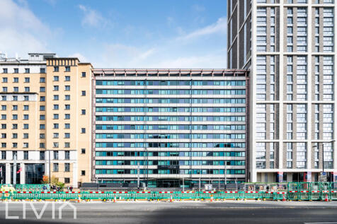 QUARTERS APARTMENTS, FLAT 1006 (12 FROM 17)-16