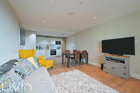 QUARTERS APARTMENTS, FLAT 1006 (12 FROM 17)-15