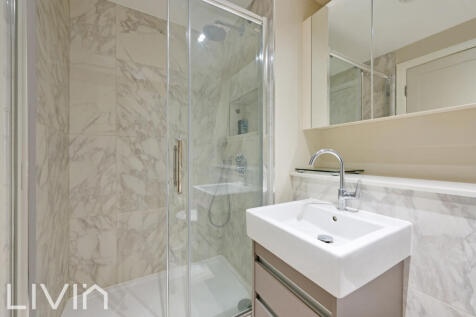 QUARTERS APARTMENTS, FLAT 1006 (12 FROM 17)-6