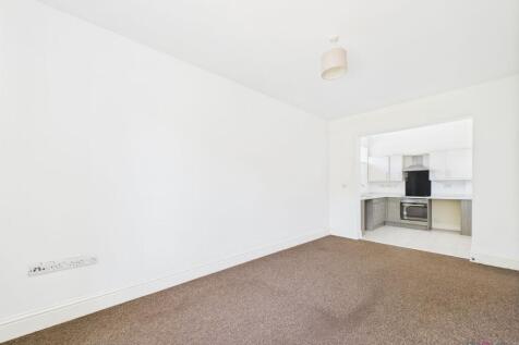 Lounge/ Kitchen