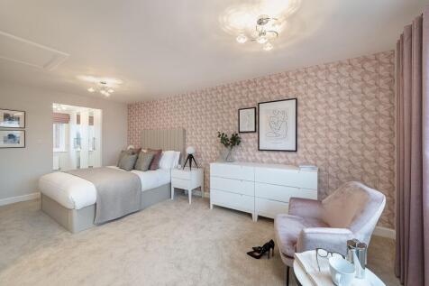 Barratt Stambourne Showhome main bedroom