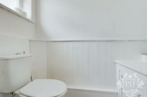 CAM01415G0-PR0385-STILL005.jpg