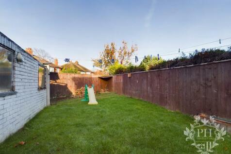 CAM01415G0-PR0386-STILL013.jpg