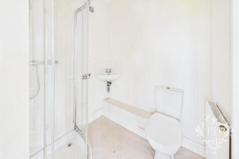 CAM01415G0-PR0453-STILL025.jpg