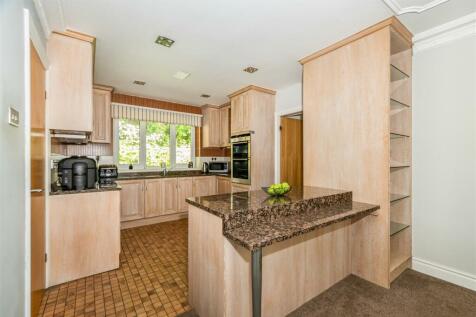 Caru, Beckfield Lane15.jpg