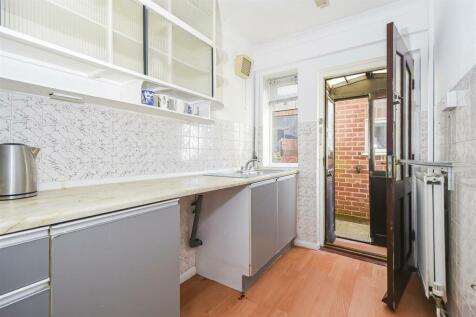 8 Westfield Ave- elevated6.jpg
