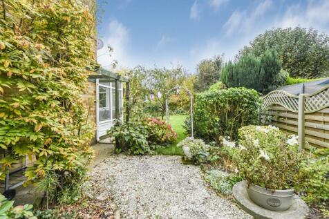 2 Roseacres15.jpg