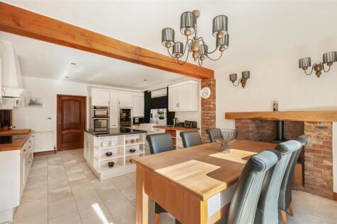 2 Jetty Close12.jpg