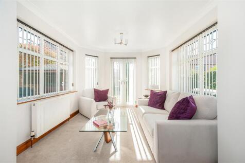 2 Jetty Close15.jpg