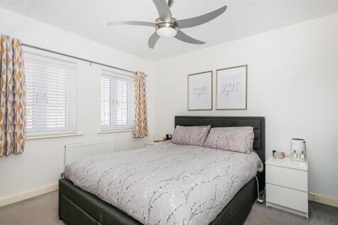 22 Ella Drive11.jpg