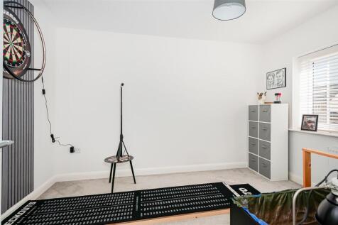 22 Ella Drive14.jpg