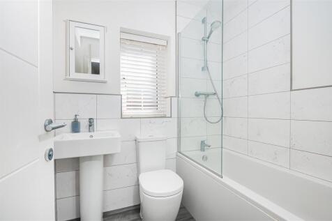 22 Ella Drive16.jpg