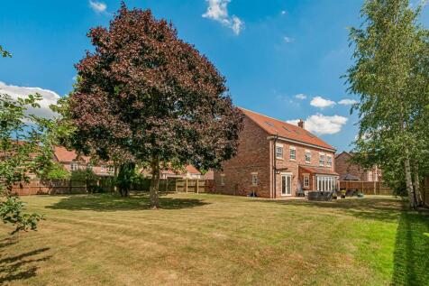 5 Sycamore Close -21.jpg