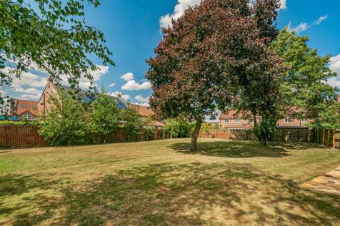 5 Sycamore Close -20.jpg