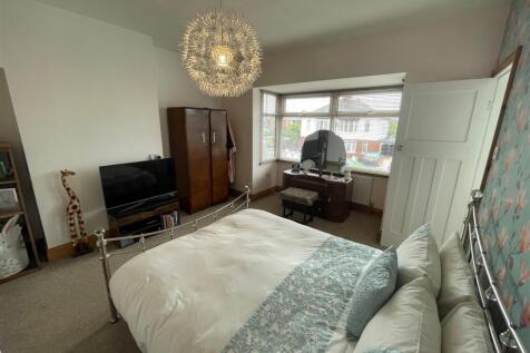bedroom.jpg