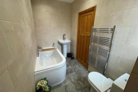 bathroom main.jpg