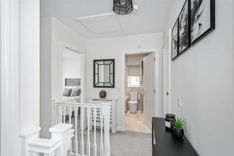 16 Ella Drive5.jpg