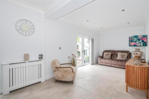 22 Croft Drive23.jpg