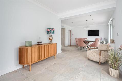 22 Croft Drive26.jpg