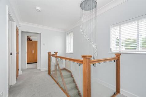 22 Croft Drive8.jpg
