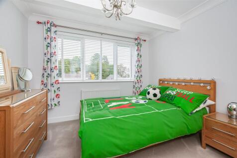 22 Croft Drive7.jpg