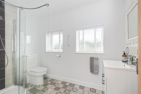 22 Croft Drive5.jpg