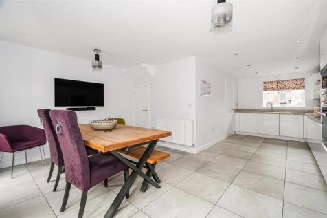 5 Hudson Ave3.jpg