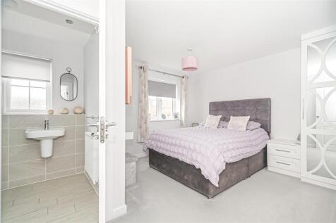 5 Hudson Ave12.jpg