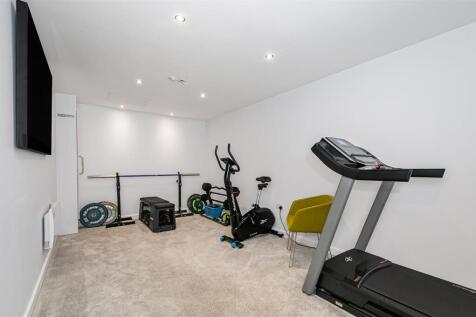 5 Hudson Ave19.jpg