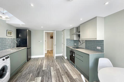 kitchen (2)