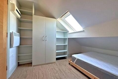 Bedroom 1.1