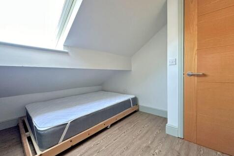 Bedroom 1.3