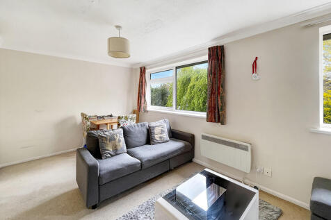 living area (2)
