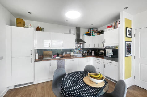 Kitchen (2)