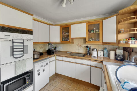 Kitchen (2)