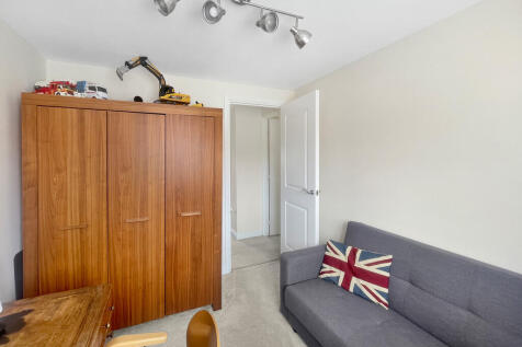 Bedroom4