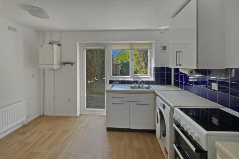Kitchen (2)