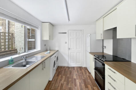 Kitchen (2)
