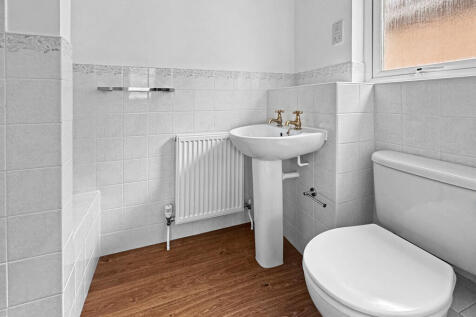 ensuite a